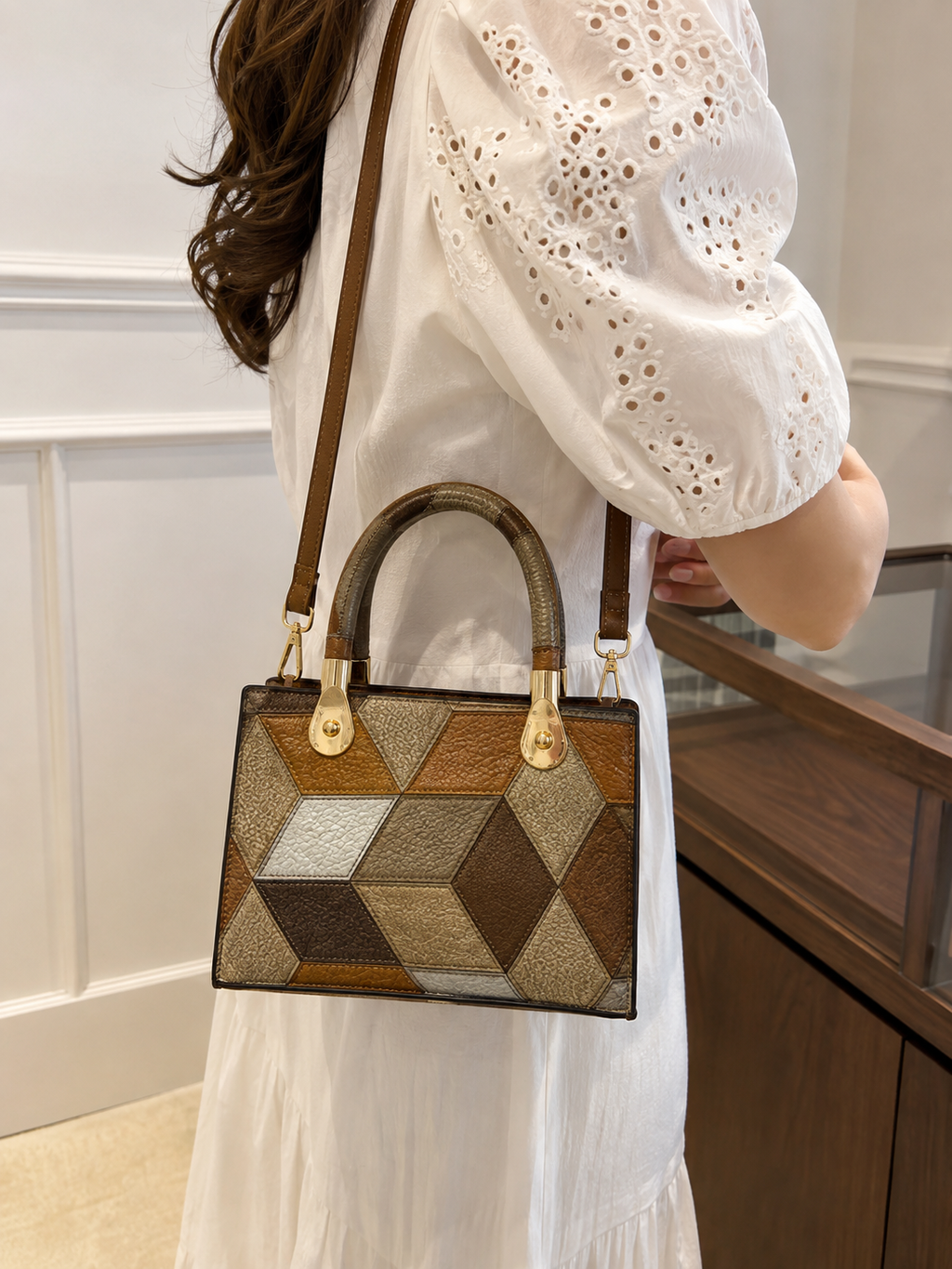 Aurelia - Bolso con Bandolera Elegante de Cuero Hecho a Mano